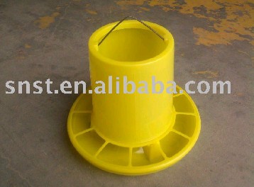 poultry feeder